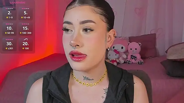 Snapshot of Tamara_uwu chatting on February 7, 2026, 9:45 pm Tamara uwu online show from February 7, 2026, 9:45 pm