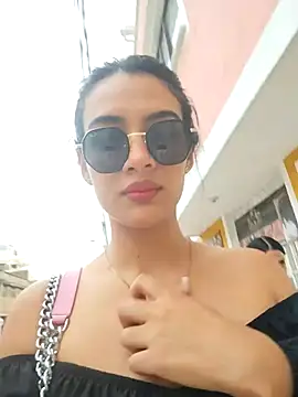 cynliu online show from May 7, 2026, 10:24 pm