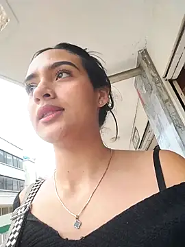 cynliu online show from March 27, 2026, 5:58 pm