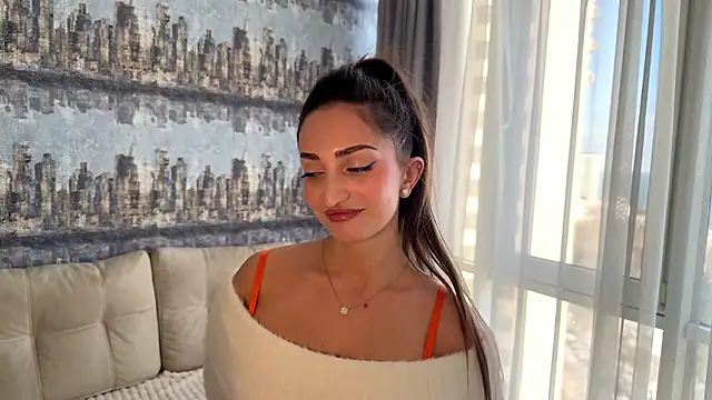 Snapshot of AmiraMartin chatting on February 1, 2026, 10:02 am AmiraMartin online show from February 1, 2026, 10:02 am