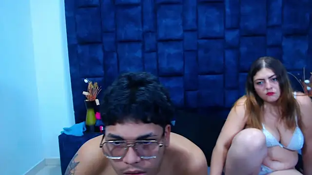 Snapshot of Hilary_David chatting on February 26, 2026, 12:27 pm Hilary David online show from February 26, 2026, 12:27 pm