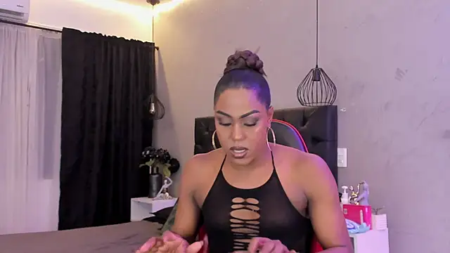 naomi  blair online show from July 18, 2026, 3:15 am