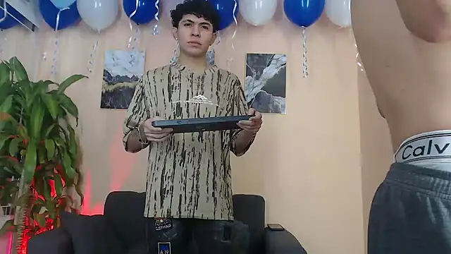 DesiresOfOlympus  online show from March 14, 2026, 11:33 pm