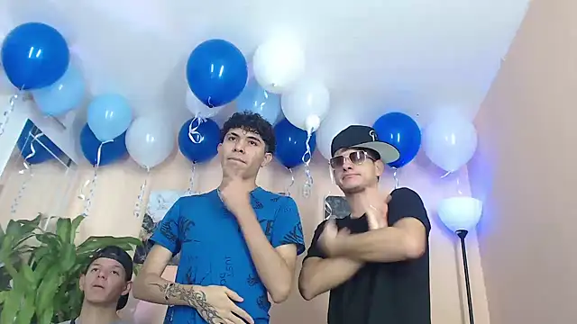 DesiresOfOlympus  online show from March 11, 2026, 7:08 pm