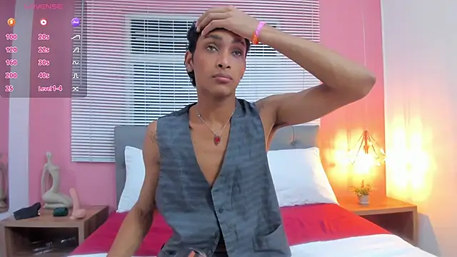 Snapshot of drako18_ chatting on February 15, 2026, 2:23 am drako18 online show from February 15, 2026, 2:23 am