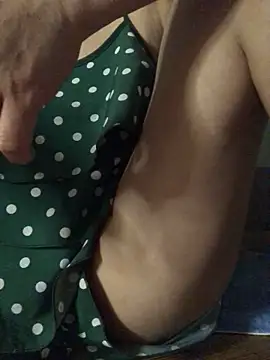 Snapshot of Arica_sexy001 chatting on April 14, 2026, 9:53 pm Arica sexy001 online show from April 14, 2026, 9:53 pm