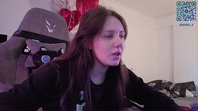 Snapshot of Holy_Kveta chatting on February 25, 2026, 3:29 am Holy Kveta online show from February 25, 2026, 3:29 am