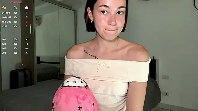 MauritaSpueler online show from March 27, 2026, 5:49 am