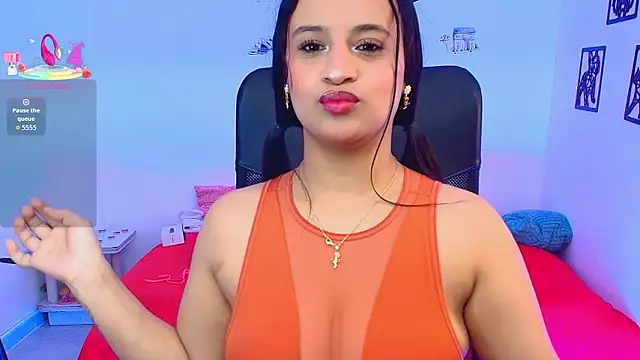 Snapshot of Kristin___ chatting on February 8, 2026, 3:04 am Kristin online show from February 8, 2026, 3:04 am