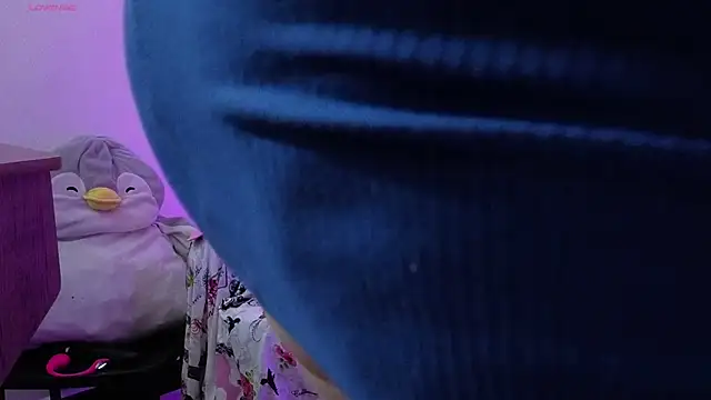 Snapshot of katy_randy1 chatting on February 19, 2026, 10:40 pm katy randy1 online show from February 19, 2026, 10:40 pm