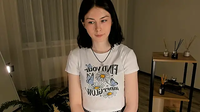 Snapshot of DennisRentz chatting on February 11, 2026, 5:57 pm DennisRentz online show from February 11, 2026, 5:57 pm