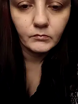 Rosegold2431 online show from February 12, 2026, 6:29 pm