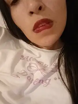 keyjordanTLG online show from June 18, 2026, 1:26 am