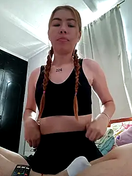 maddie-sar online show from April 8, 2026, 2:18 pm