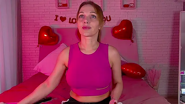 Snapshot of TatiBugati chatting on February 12, 2026, 6:13 am TatiBugati online show from February 12, 2026, 6:13 am