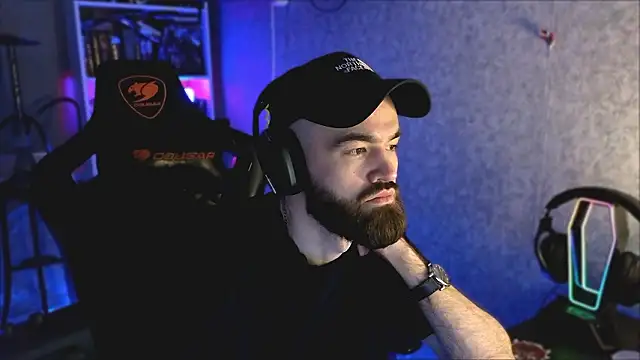 Snapshot of _Mostly_ chatting on March 2, 2026, 7:21 pm Mostly online show from March 2, 2026, 7:21 pm