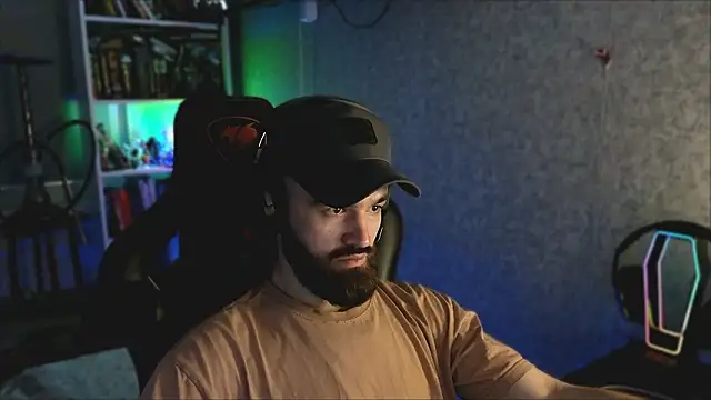 Snapshot of _Mostly_ chatting on March 7, 2026, 4:56 pm Mostly online show from March 7, 2026, 4:56 pm