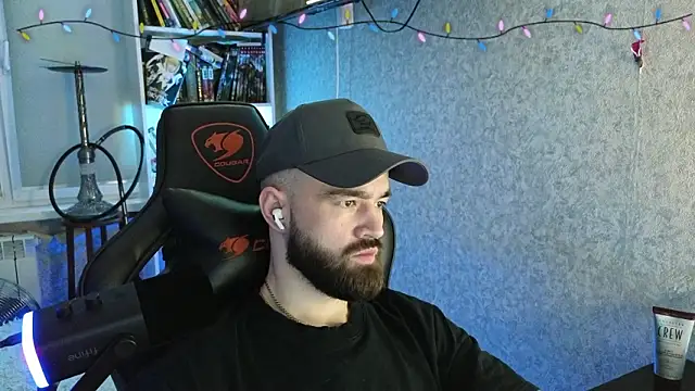  Mostly  online show from February 5, 2026, 2:46 pm