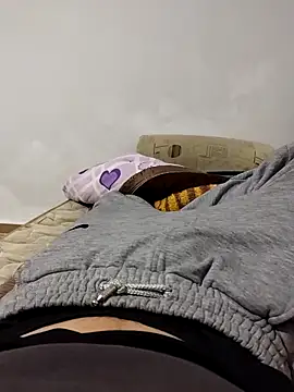 onurcannnnnnmmms online show from February 27, 2026, 9:25 pm