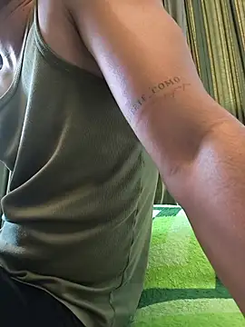 Snapshot of logan-31 chatting on February 15, 2026, 10:09 pm logan-31 online show from February 15, 2026, 10:09 pm