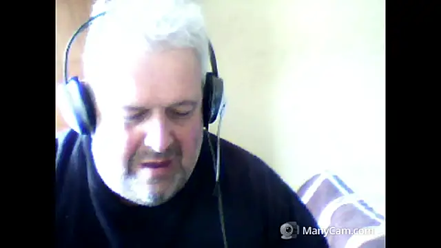 Snapshot of swichcassanesi chatting on February 28, 2026, 1:33 pm swichcassanesi online show from February 28, 2026, 1:33 pm