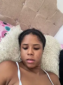 Snapshot of LIA_PARKERR chatting on February 27, 2026, 5:57 pm LIA PARKERR online show from February 27, 2026, 5:57 pm