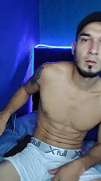 Snapshot of junior_men22 chatting on February 5, 2026, 12:01 pm junior men22 online show from February 5, 2026, 12:01 pm