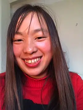 honeyyy110 online show from February 3, 2026, 5:16 am