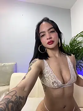 Snapshot of Elirpo chatting on February 24, 2026, 1:17 am Elirpo online show from February 24, 2026, 1:17 am