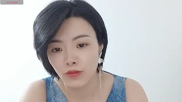 Nikishine online show from June 4, 2026, 6:07 am