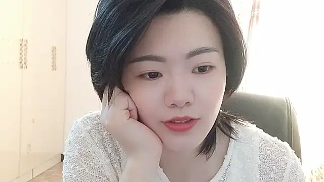 Nikishine online show from April 6, 2026, 2:29 am