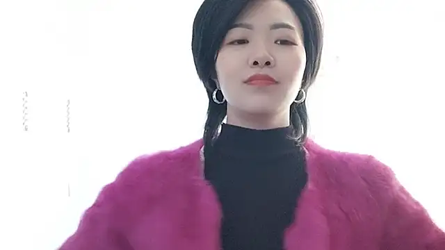 Nikishine online show from February 12, 2026, 6:24 am