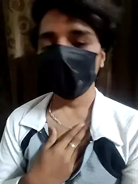 Snapshot of urs_daddy420 chatting on February 2, 2026, 1:32 pm urs daddy420 online show from February 2, 2026, 1:32 pm