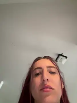 CrystalRedd online show from July 22, 2026, 7:54 am