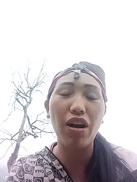 Snapshot of hot-luna- chatting on February 15, 2026, 8:46 am hot-luna- online show from February 15, 2026, 8:46 am