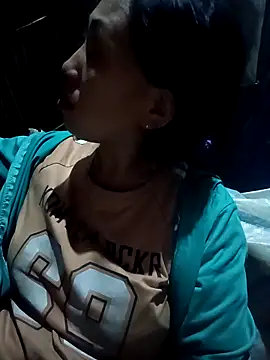 Snapshot of hot-luna- chatting on February 25, 2026, 11:43 am hot-luna- online show from February 25, 2026, 11:43 am