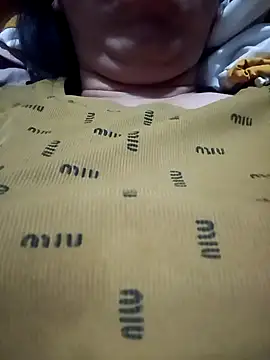 hot-luna- online show from March 3, 2026, 9:00 pm