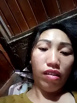 hot-luna- online show from March 15, 2026, 11:01 pm