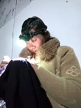 Bella-222 online show from March 8, 2026, 2:09 pm