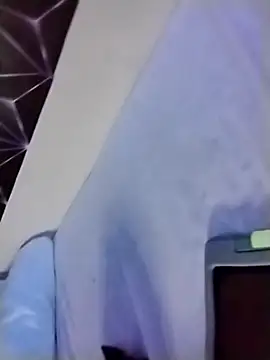 amairany27 online show from March 25, 2026, 3:11 pm