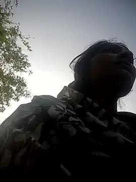 Hotty raghni online show from February 24, 2026, 2:45 am