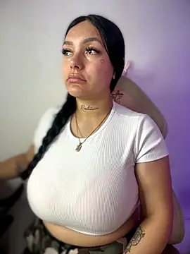 Miia  Taylor online show from February 20, 2026, 3:03 am