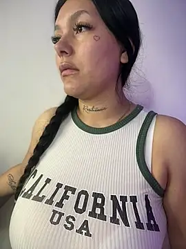 Snapshot of Miia__Taylor chatting on March 3, 2026, 4:30 am Miia Taylor online show from March 3, 2026, 4:30 am