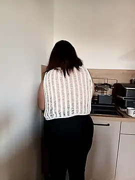 pulpeuse64 online show from March 27, 2026, 9:10 am