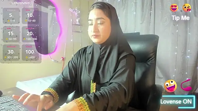 SamiraAwada online show from March 10, 2026, 7:07 pm