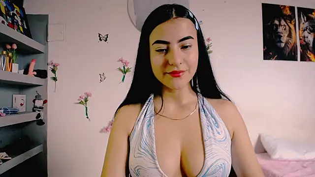 charlotte petit  online show from February 18, 2026, 4:03 pm