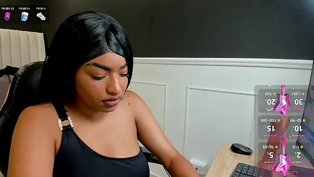 Snapshot of _luna_rossee_ chatting on February 19, 2026, 9:56 pm luna rossee online show from February 19, 2026, 9:56 pm