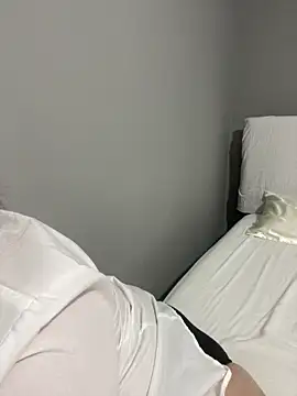 Snapshot of maryam-6 chatting on February 6, 2026, 9:44 pm maryam-6 online show from February 6, 2026, 9:44 pm