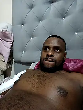 Snapshot of Tuverdugo12 chatting on March 6, 2026, 1:33 am Tuverdugo12 online show from March 6, 2026, 1:33 am