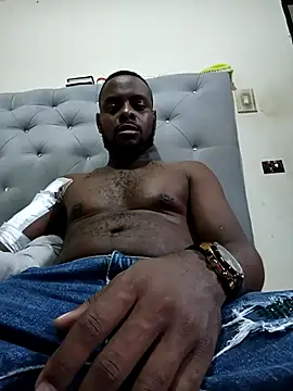 Snapshot of Tuverdugo12 chatting on March 6, 2026, 7:09 pm Tuverdugo12 online show from March 6, 2026, 7:09 pm